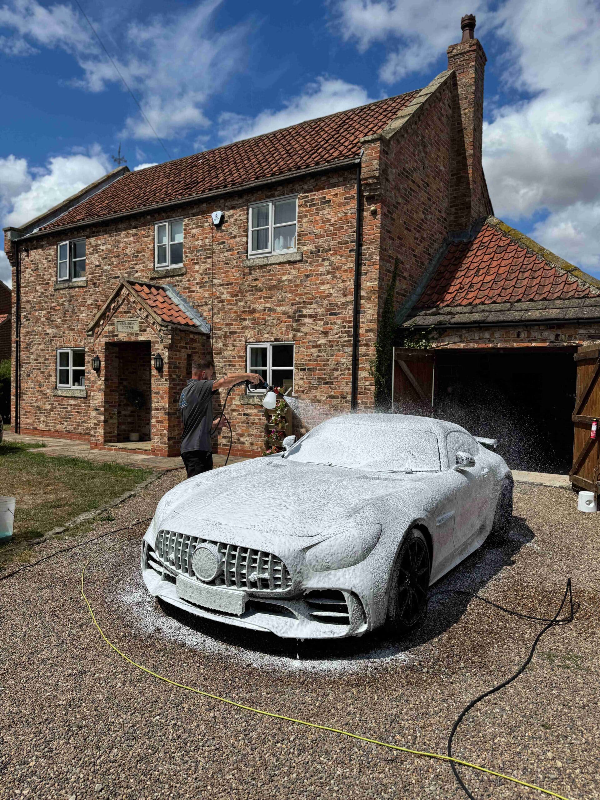 Mercedes AMG GTR Mobile Deep Clean